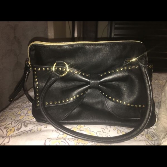 Betsey Johnson Bow Purse - Picture 1 of 5